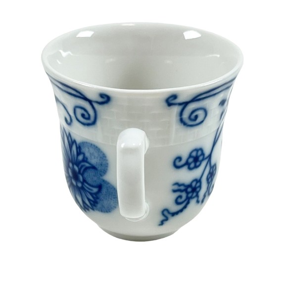 Thun Czech Porcelain Blue Onion Demitasse Cups & Saucers- 17 Sets Available - Picture 2 of 15